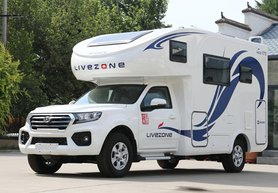 炮營集合，連看自由炮房車