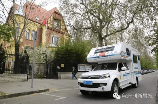 68歲老人張志武再駕覽眾C4房車環歐洲 68歲老人張志武再駕覽眾C4房車環歐洲