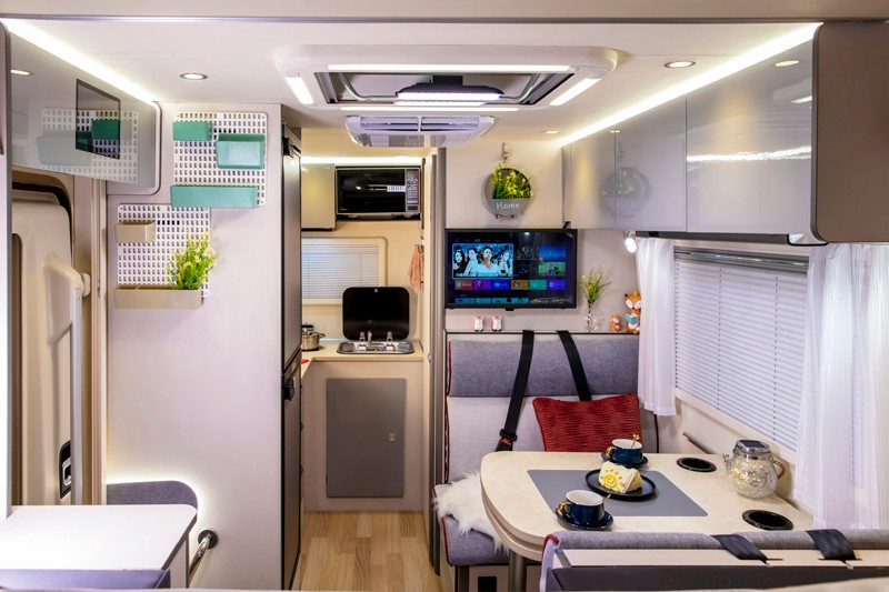 明天開展，在沈陽看自由炮房車好時機(jī)