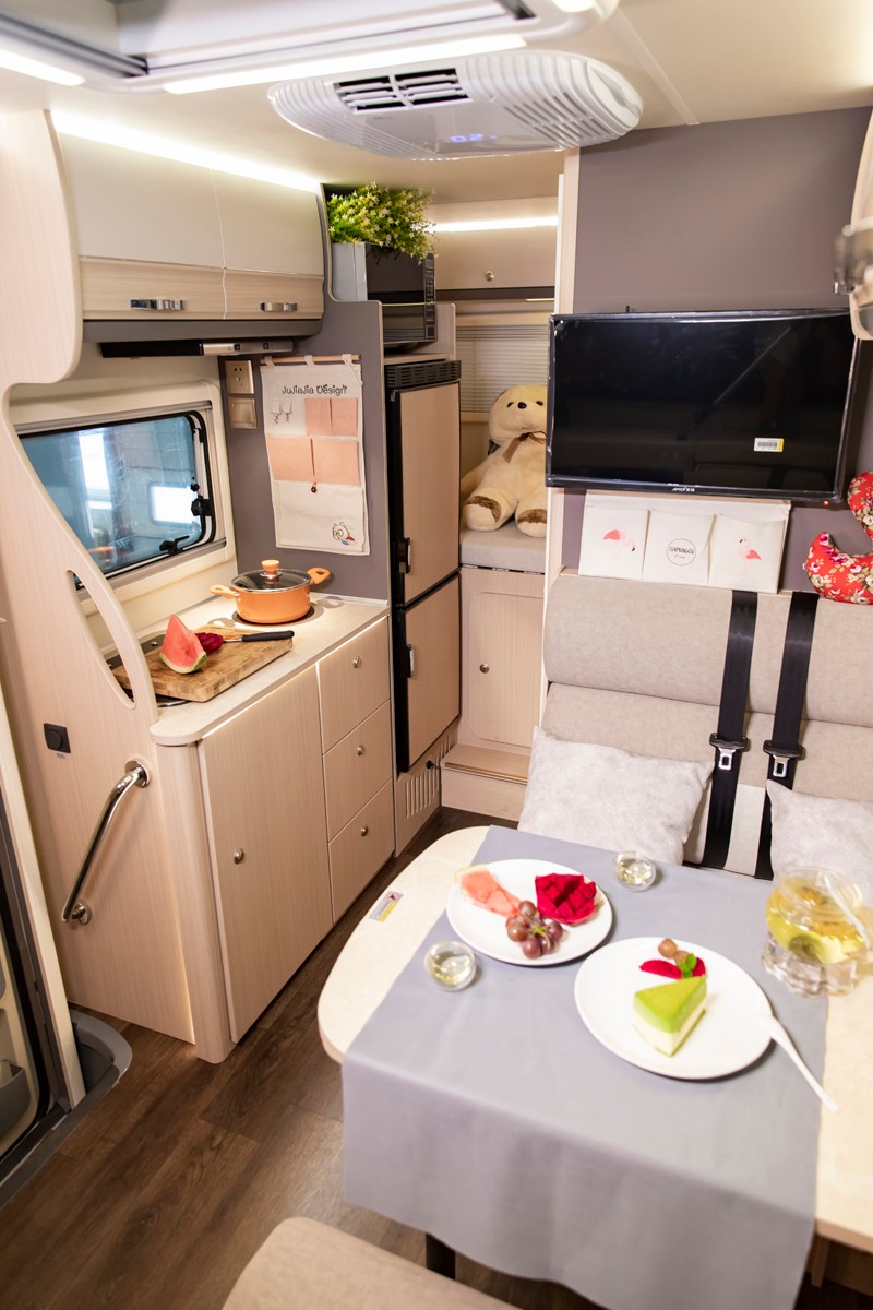 這款房車,勁大省油還是四驅(qū)房車 這款房車,勁大省油還是四驅(qū)房車