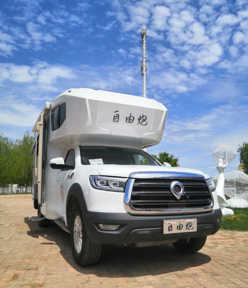 這個展會能試駕自由炮 房車？