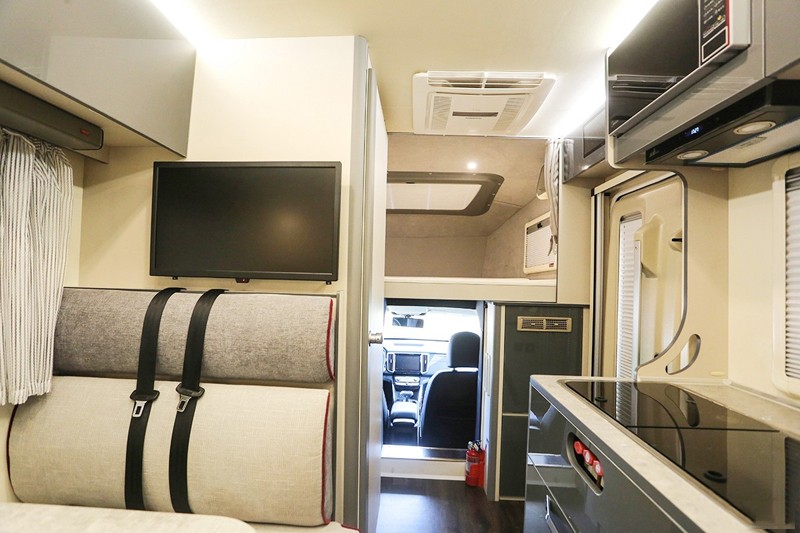 動力 豐富配置，這樣的房車省心、舒心