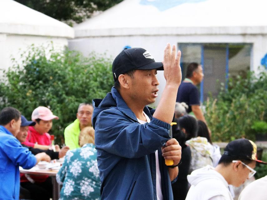 對(duì)酒當(dāng)歌，人生幾何，要盡興就現(xiàn)在！