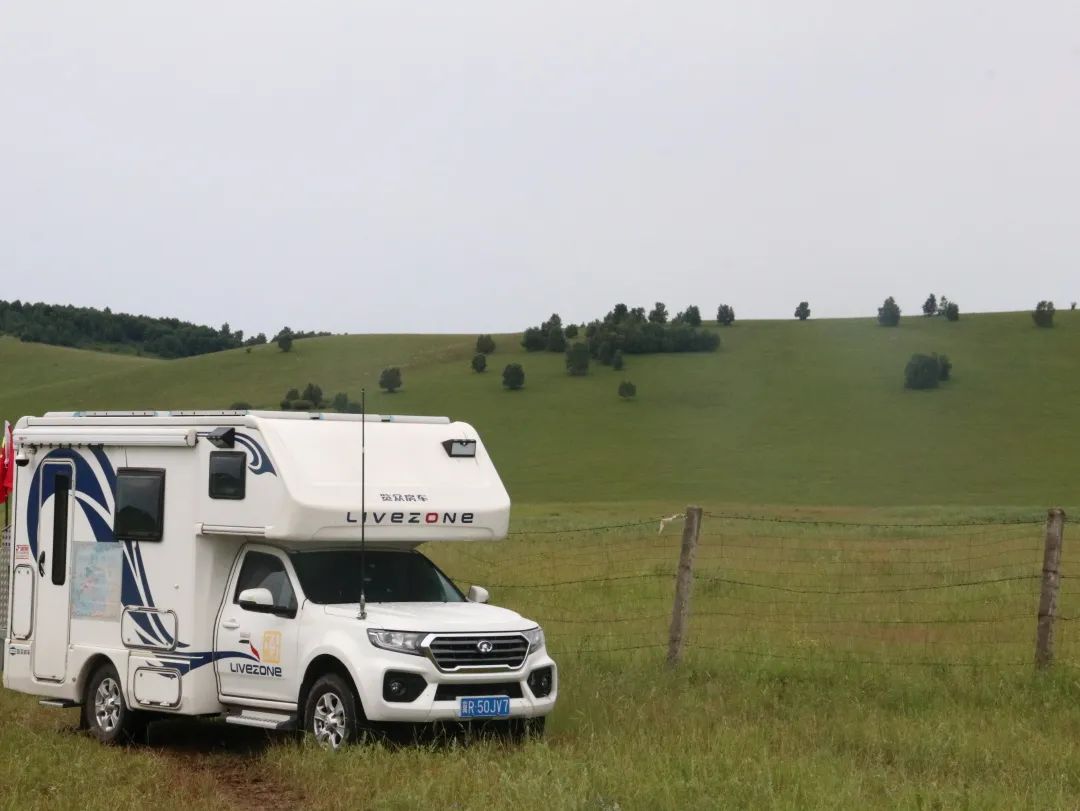 覽眾房車攜手長城炮聯袂出席那達慕7.jpg 覽眾房車攜手長城炮聯袂出席那達慕7.jpg