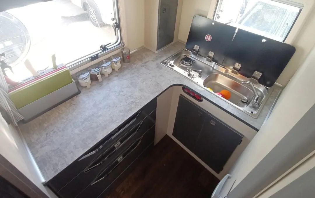 8月12日，相約武漢！顏值、動(dòng)力、空間都滿意的皮卡房車來了！