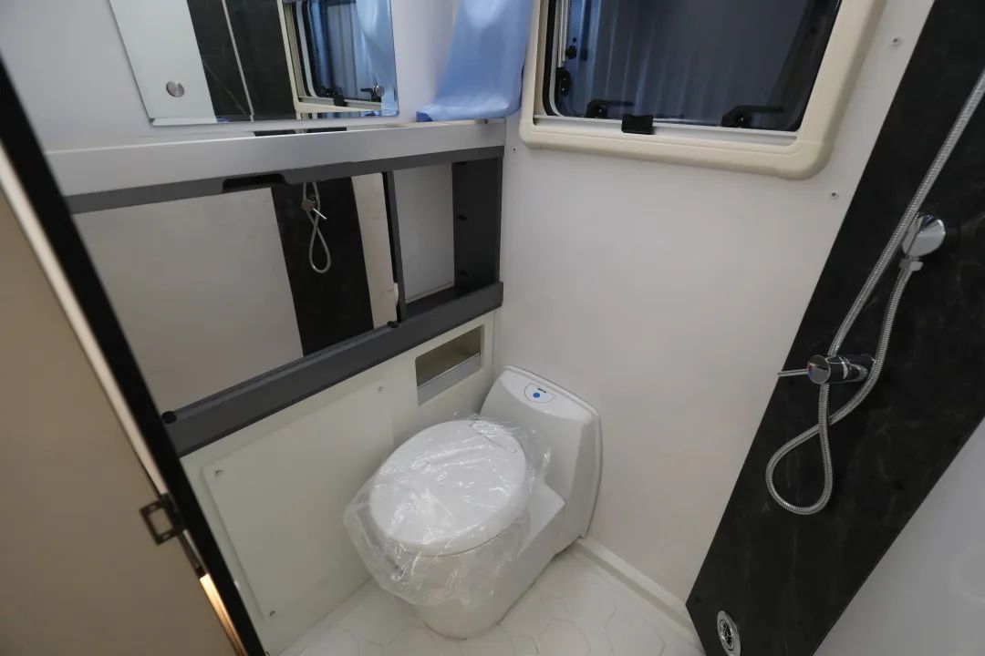 成年人不做選擇題,自由與安穩我都要! 成年人不做選擇題,自由與安穩我都要!